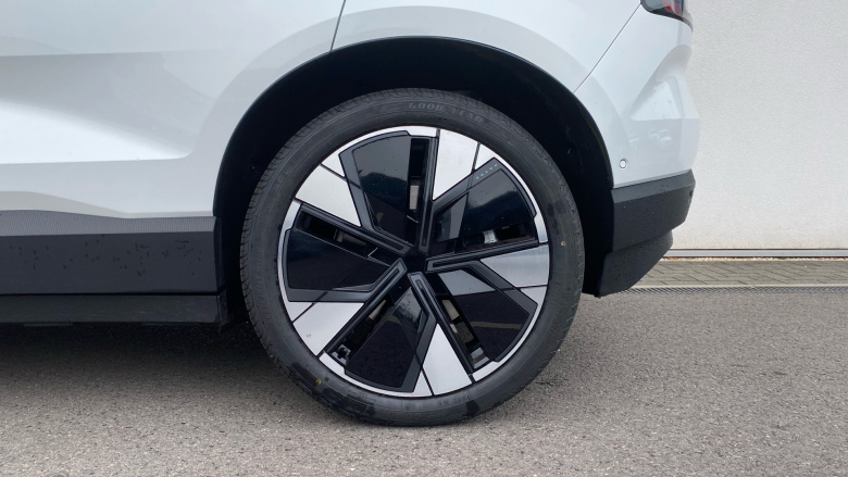 Volvo EX30 200kW SM Extended Range Ultra 69kWh 5dr Auto Electric Estate